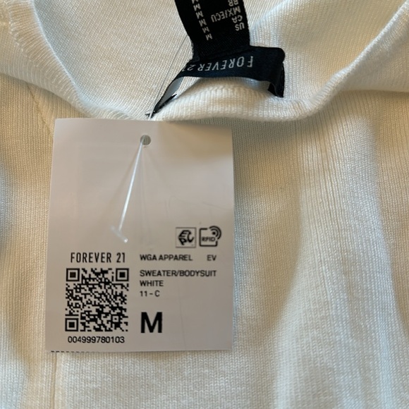 Forever 21 Sweater Knit One Piece Bodysuit White Women’s Size Medium - Picture 5 of 5